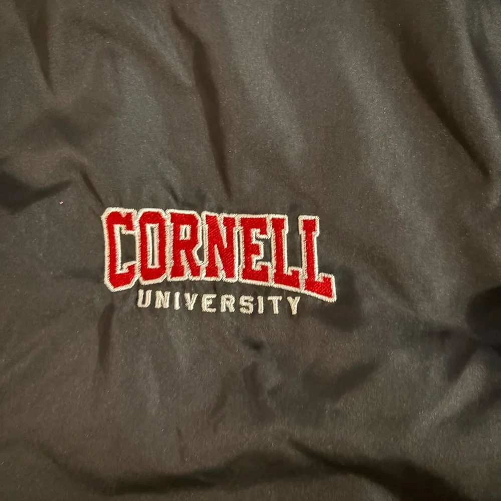 Cornell University Black Jacket back hit - Picture 2 of 5